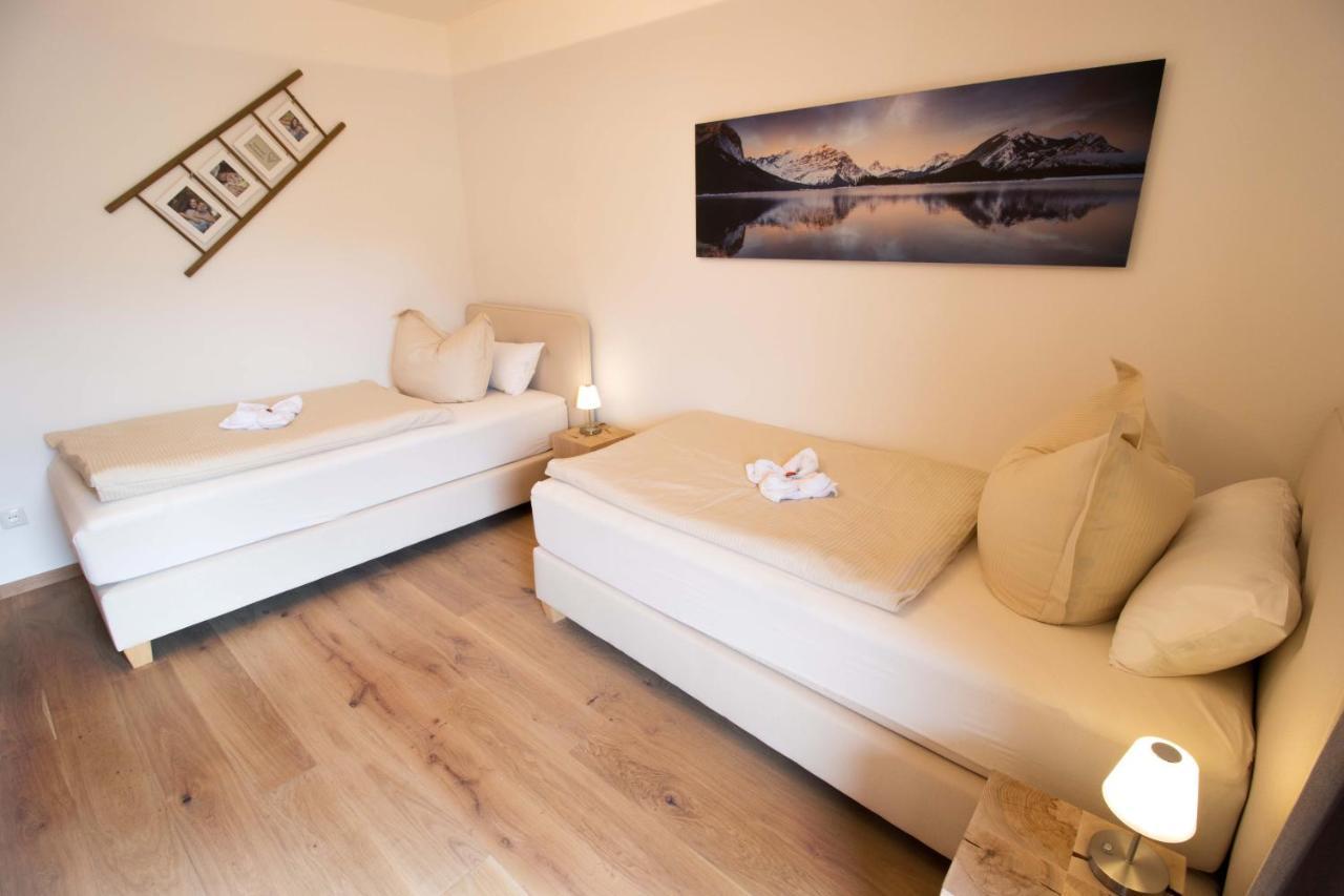 Ferienwohnung Lorenz โรพอลดิง ภายนอก รูปภาพ