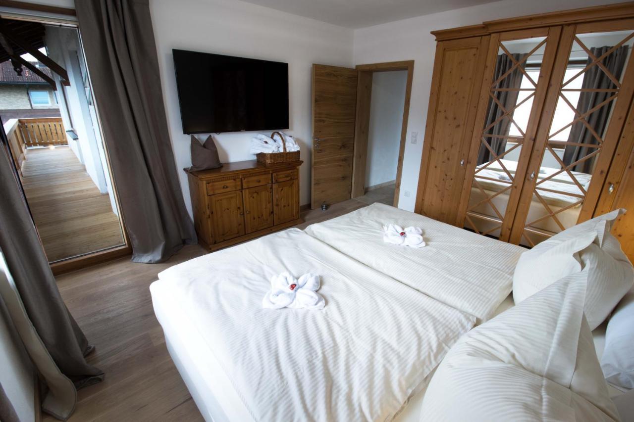 Ferienwohnung Lorenz โรพอลดิง ภายนอก รูปภาพ